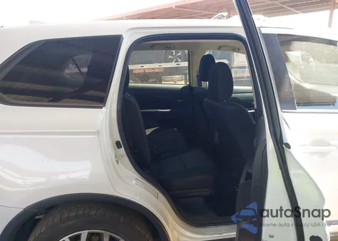 2018 Mitsubishi Outlander Se z USA, uszkodzony, nr VIN JA4AD3A33JZ040194